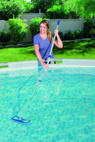 Flowclear AquaClean Pool Cleaning Kit - Image 4